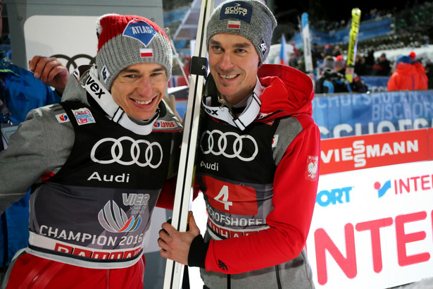 Turniej Czterech Skoczni: Historyczny wyczyn Stocha i Żyły. Po raz pierwszy dwóch Polaków na podium