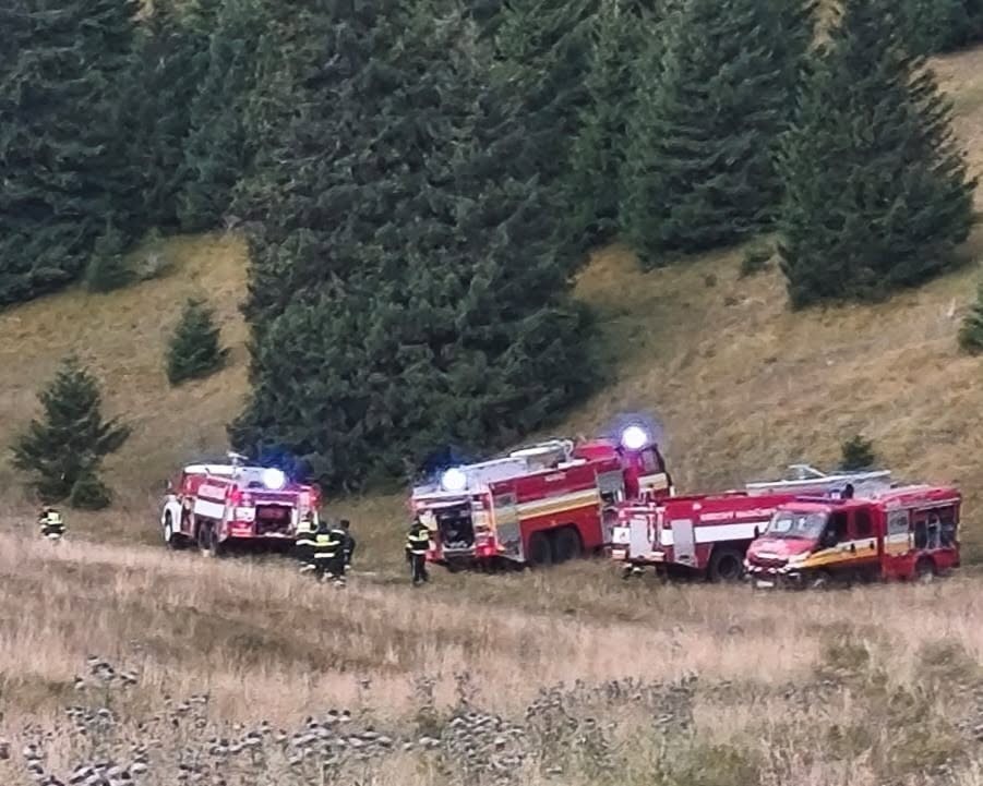 V centrálnej časti Národného parku Veľká Fatra horí. 