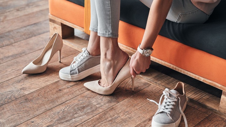 mit jelent cipő sorrend