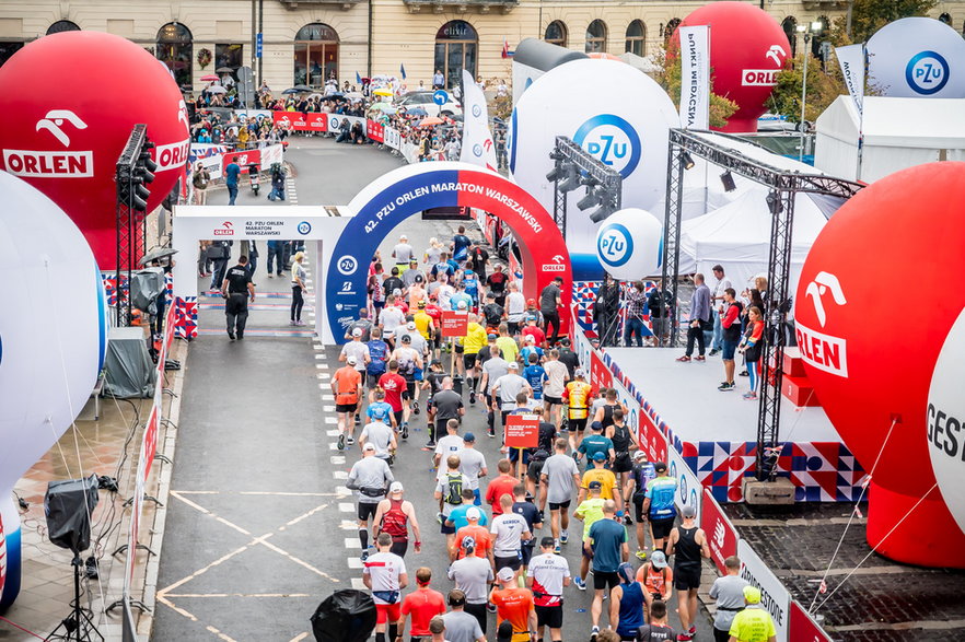 42. PZU ORLEN Maraton Warszawski już biegnie