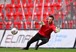 Konrad Jałocha i Ilja Szkurin będą grali w Stali Mielec