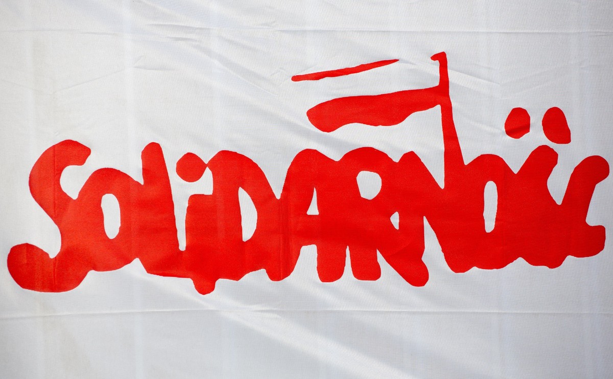 Flaga NSZZ Solidarność