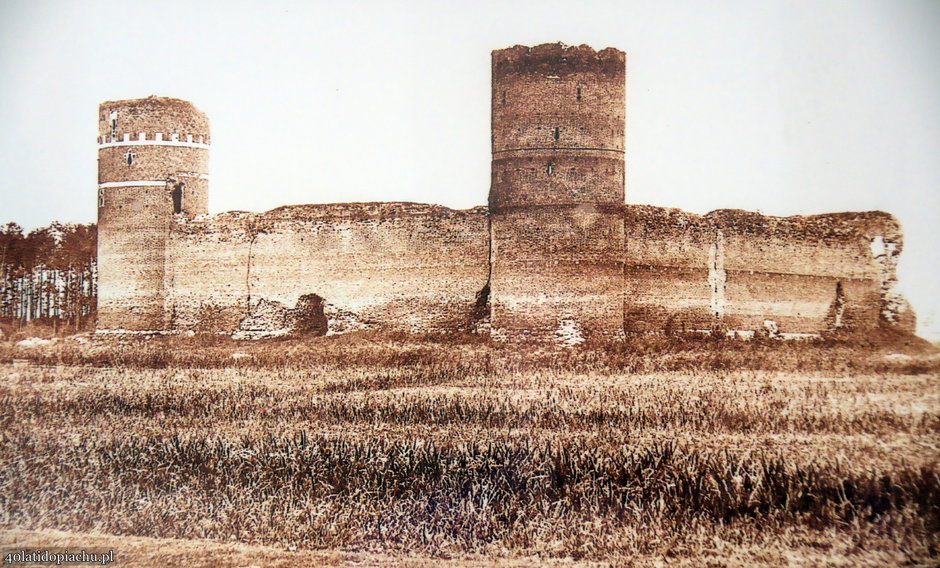 Zamek w Ciechanowie, zdjęcie z 1870 r.