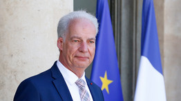 Lemondott egy francia miniszter, mert kiderült: eltitkolta a vagyona egy részét