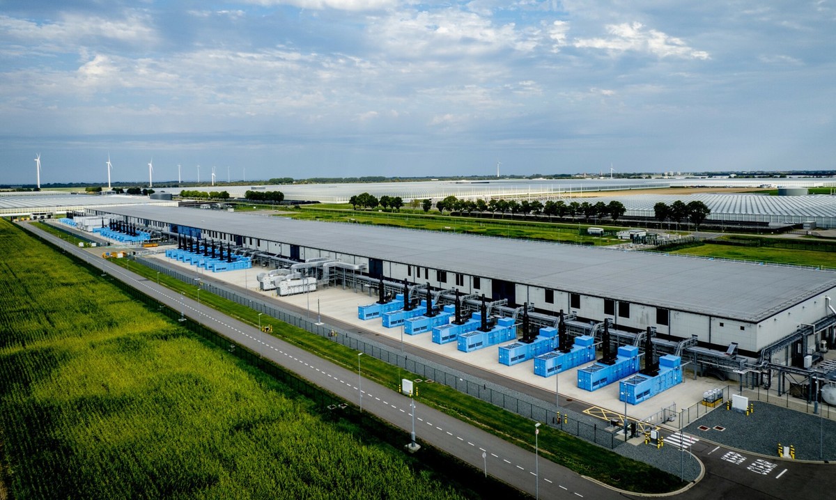 Silniki z Boeingów zasilą AI. Centra danych stawiają na odrzutowce i diesla