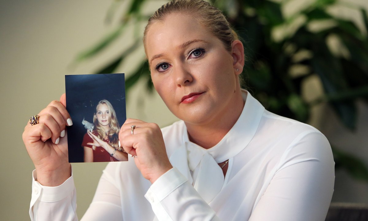 Epstein oddał ją w ręce "znanego premiera". "Zgwałcił mnie brutalniej niż ktokolwiek wcześniej"