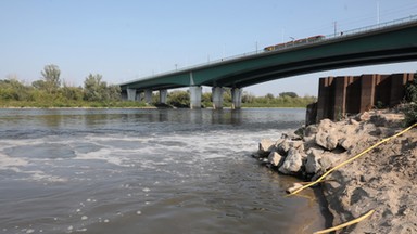 Wody Polskie i IMGW: 3 tys. litrów ścieków na sekundę trafia do Wisły