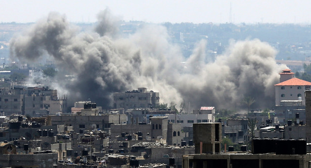 Izrael piąty dzień bombarduje Strefę Gazy. Już ponad 100 ofiar