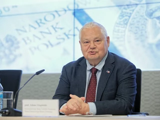 Prezes NBP i przewodniczący RPP Adam Glapiński podczas konferencji prasowej w siedzibie NBP w czerwcu 2019 r.
