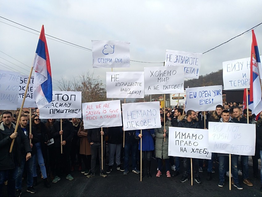 Protesti na Kosovu
