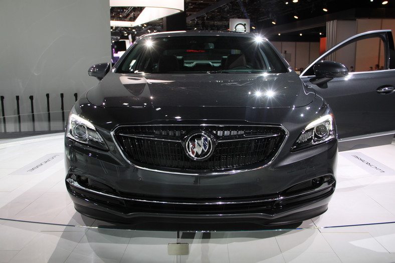 Buick LaCrosse (Detroit 2016)