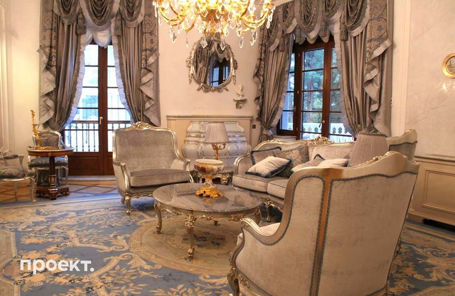 Srebrny salon w rezydencji Putina