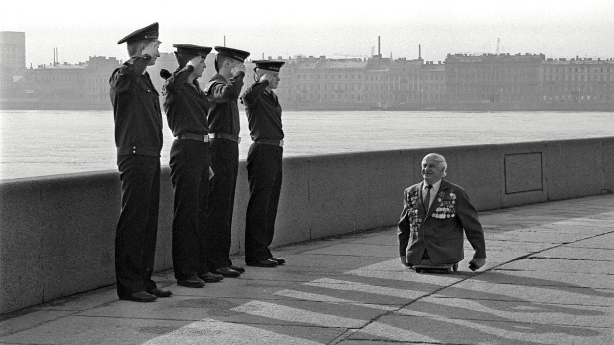 Okaleczony w czasie wojny weteran, Leningrad, 1989 rok