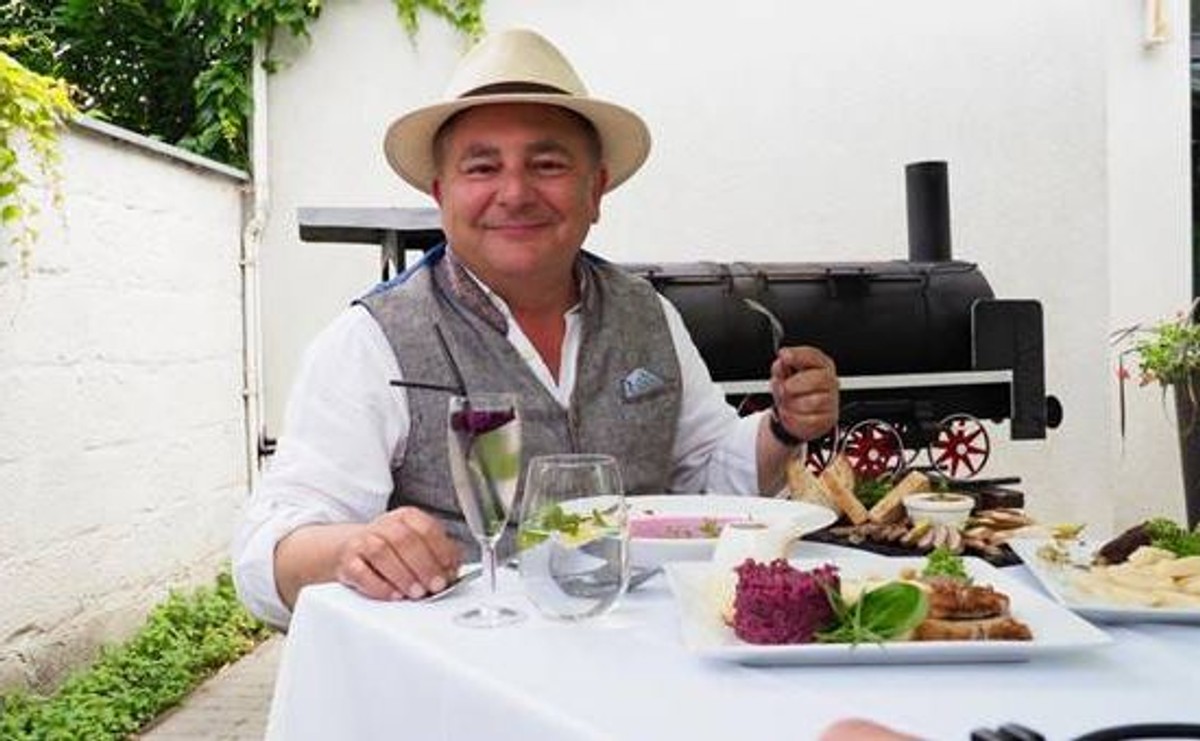 Robert Makłowicz wraca na ekrany. Tym razem wyruszy w kulinarną podróż po Polsce