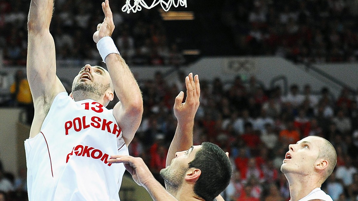 Polską drużynę stać na wywalczenie awansu na mistrzostwa świata i zajęcie przynajmniej siódmego miejsca w rozpoczynającym się w środę EuroBaskecie. Byłby to najlepszy wynik od 1997 roku – twierdzą uczestnicy debaty "Przeglądu Sportowego" przed EuroBasketem.