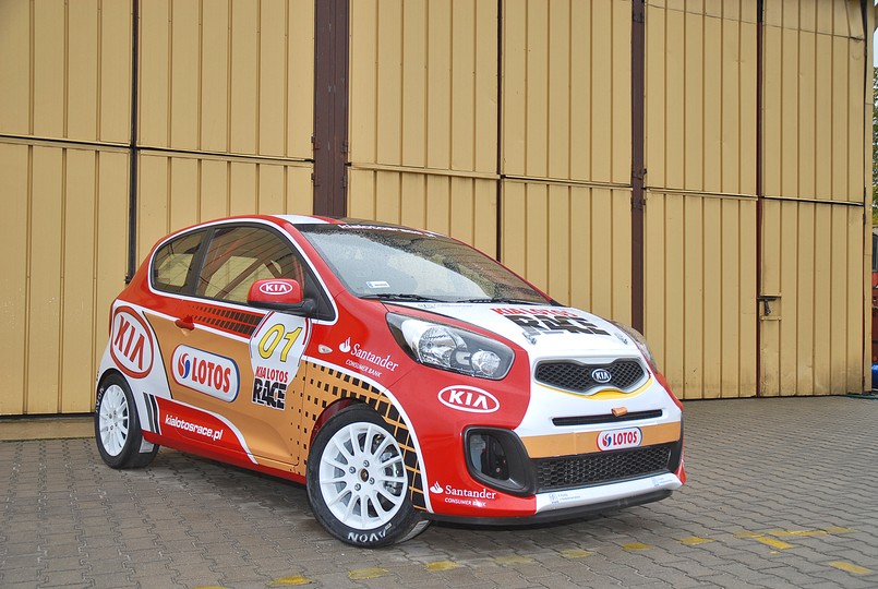 Kia picanto race