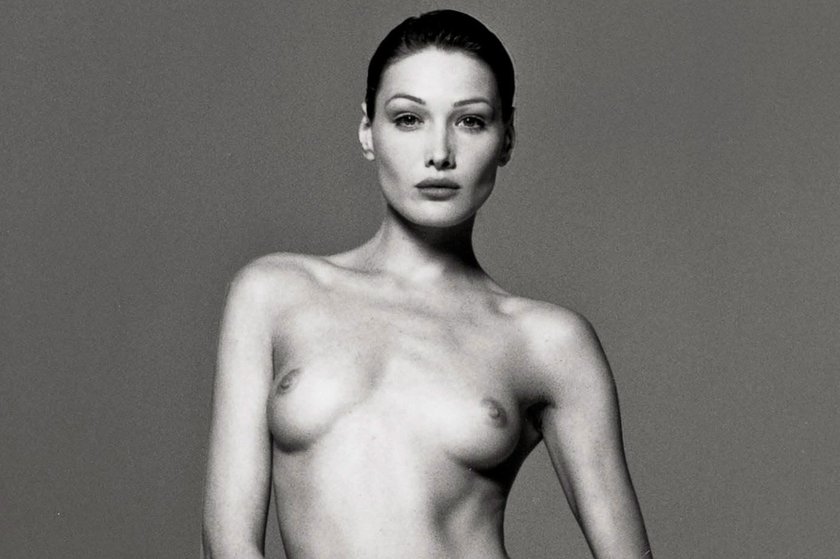 Carla Bruni topless