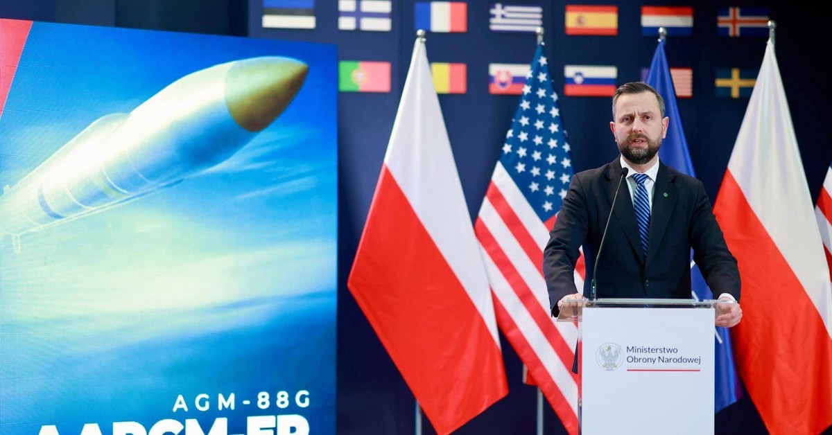 Kosianiak-Kamysz krytykuje prezydenckie weto: Jest wbrew interesowi bezpieczeństwa Polski