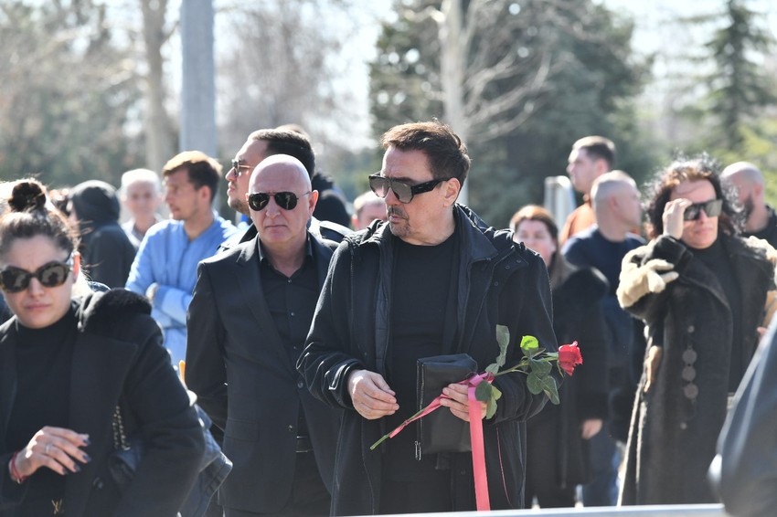 Keba došao sa porodicom na sahranu