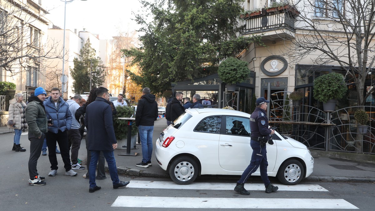 Pucnjava na Vračaru