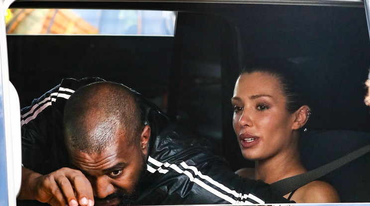 Kanye és felesége Bianca vacsorázni tartottak, azonban a feleség ruhaválasztása érdekesebbnek bizonyult mint maga a program / Fotó: Profimedia /