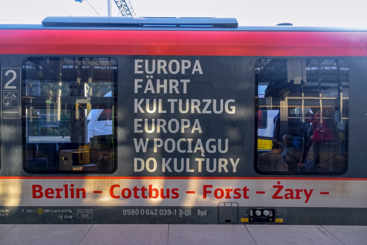 Niemcy chcą budować tory do Polski. Kanclerz zabrał głos