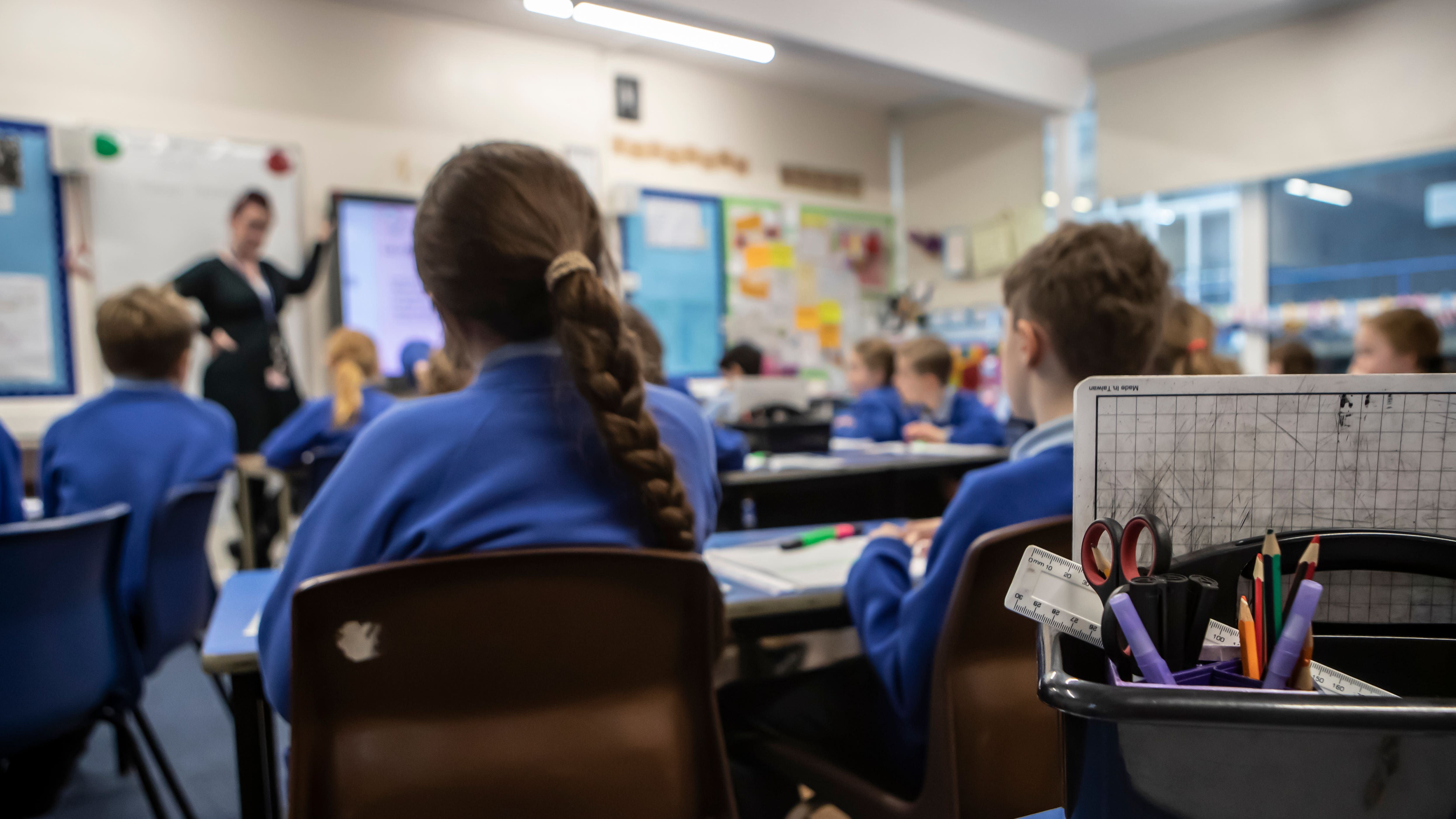 Schools to teach anti-misogyny lessons in effort to tackle ‘manosphere’