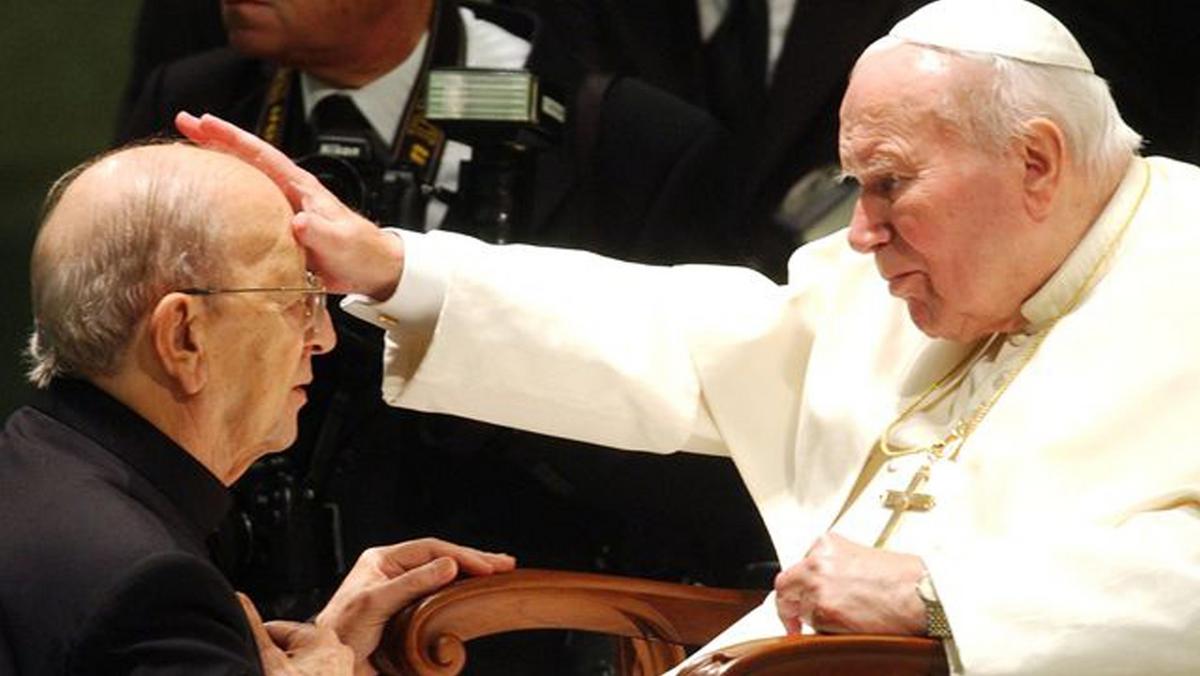 Papież Jan Paweł II i Marcial Maciel Degollado, listopad 2004 r.