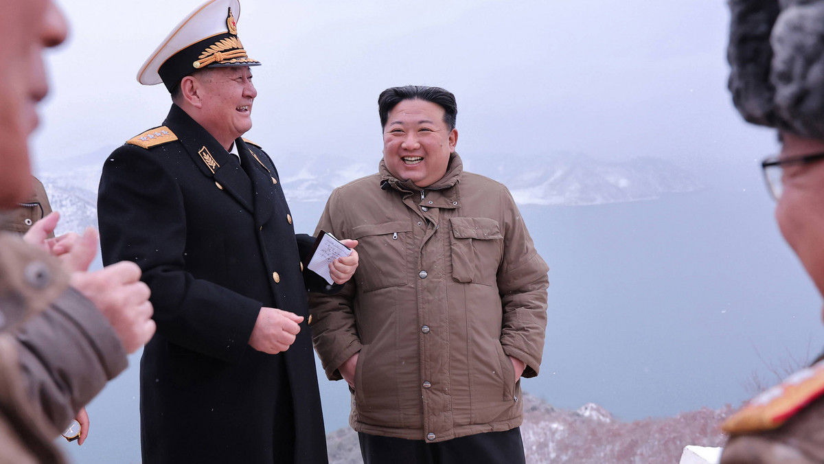 Korea Północna demonstruje swoją siłę. Kim Dzong Un nadzorował test pocisków