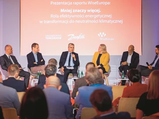 Uczestnicy debaty „Mniej znaczy więcej. Rola efektywności energetycznej w transformacji do neutralności klimatycznej” w gronie ekspertów dyskutowali m.in. o opłacalności efektywności energetycznej i budowaniu świadomości społecznej na ten temat