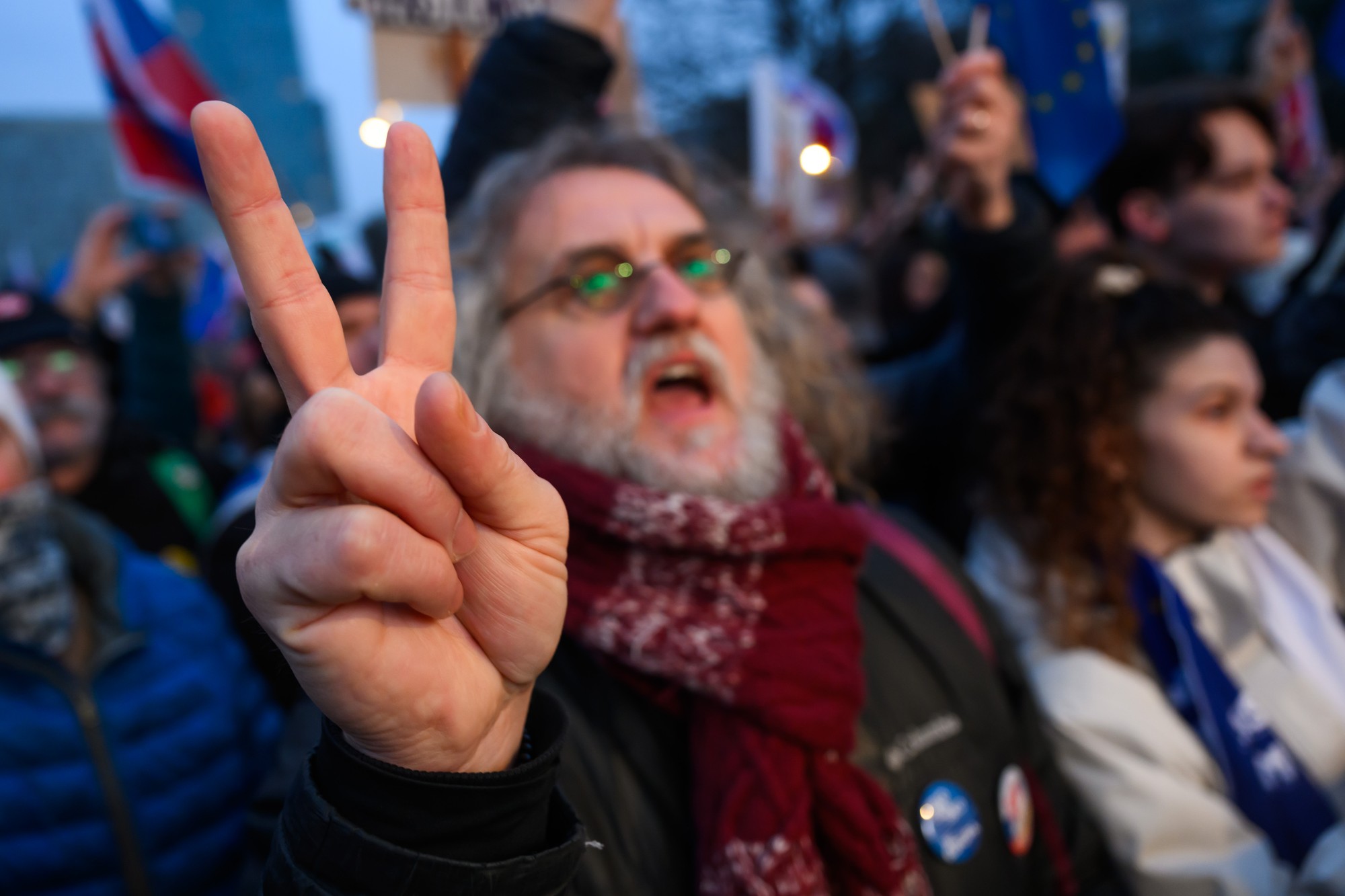 Protivládne zhromaždenie Slovensko je Európa na Námestí Slobody v Bratislave. 