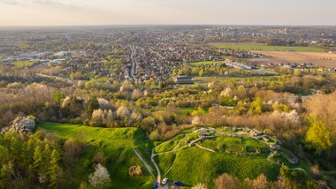 potrzebne wsparcie finansowe dla miasteczek kilkutysięcznych, a nie me