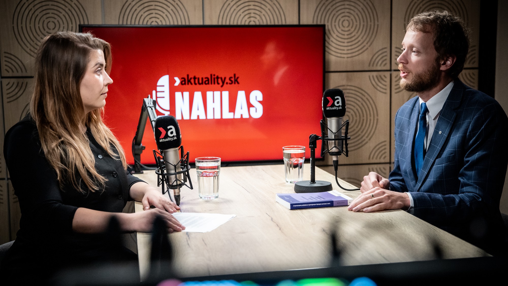 Vincent Bujňák v podcaste Aktuality nahlas s Kristínou Braxatorovou