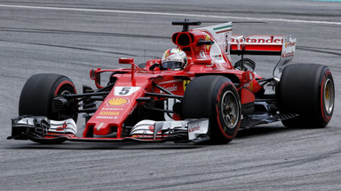GP Malezji: zwycięstwo Maksa Verstappena, szalony pościg Sebastiana Vettela i dramat Kimiego Raikkonena