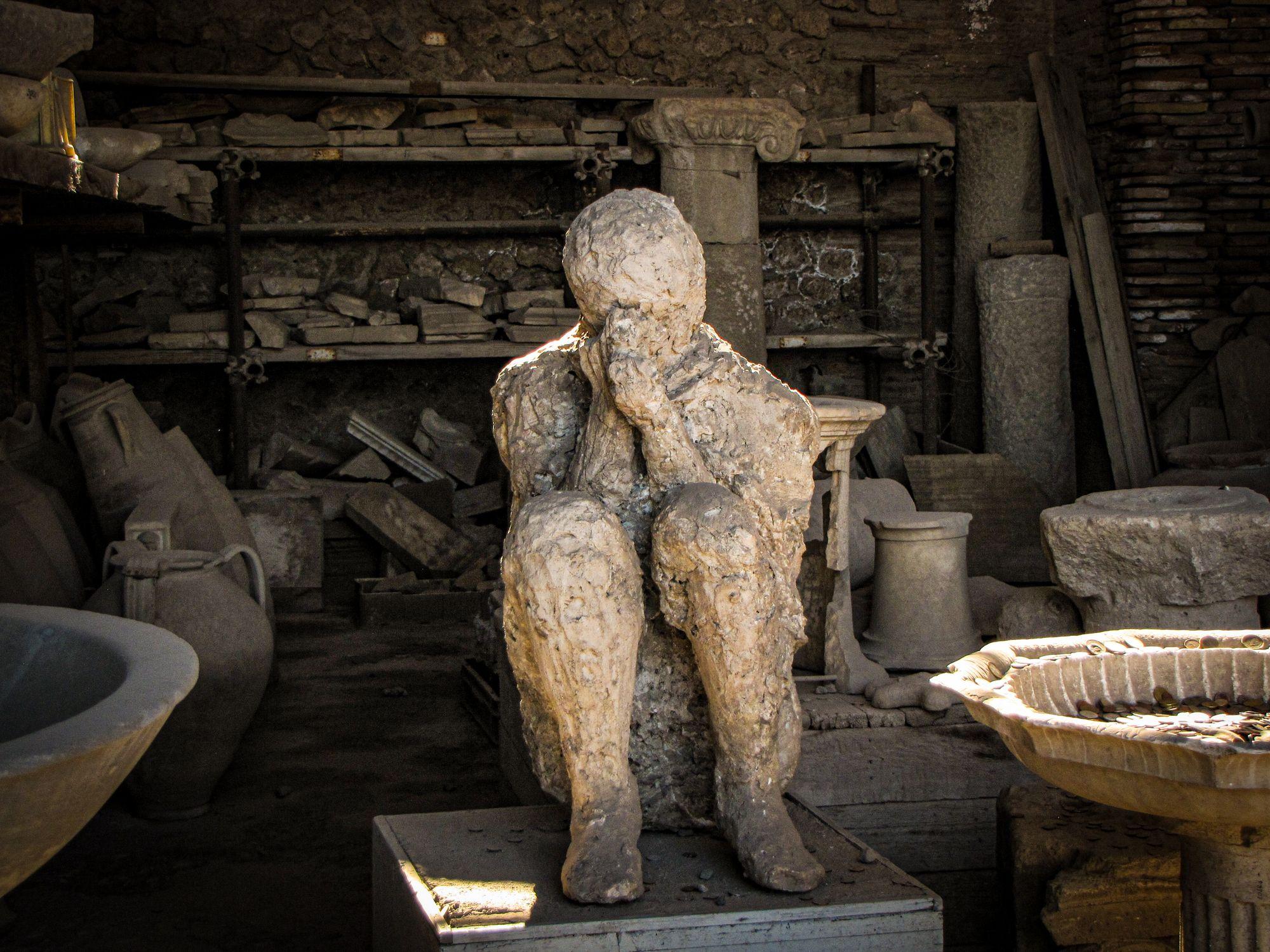 Skamenené telo z Pompejí
