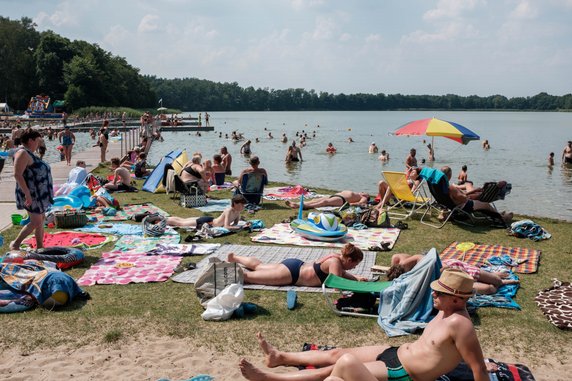 Upał nad jeziorem Mierzyńskim