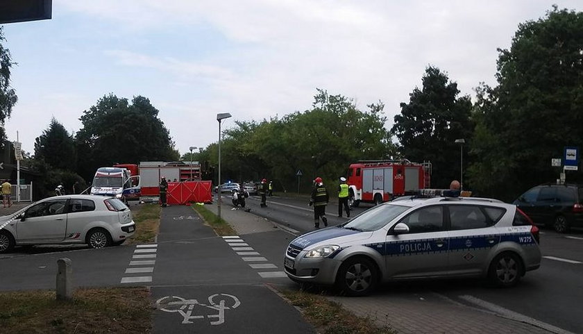 Wypadek policjanta na motocyklu