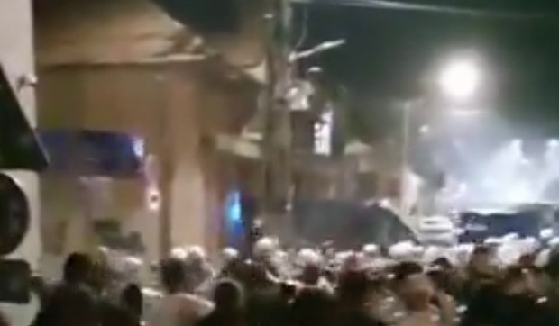 Sukob policije i demonstranata u Pančevu