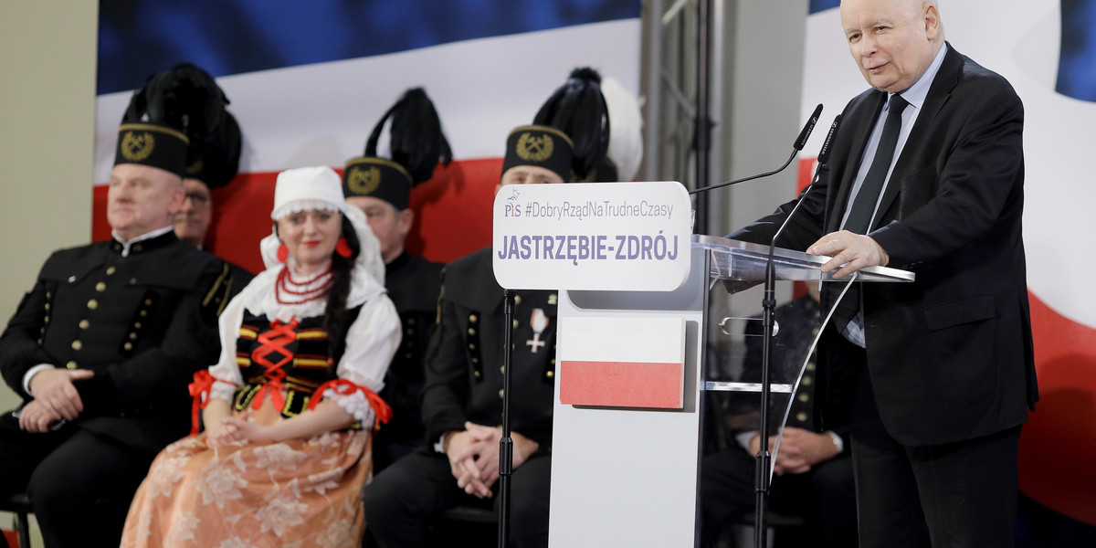 Prezes Prawa i Sprawiedliwości Jarosław Kaczyński, podczas spotkania z mieszkańcami w Jastrzębiu-Zdroju.
