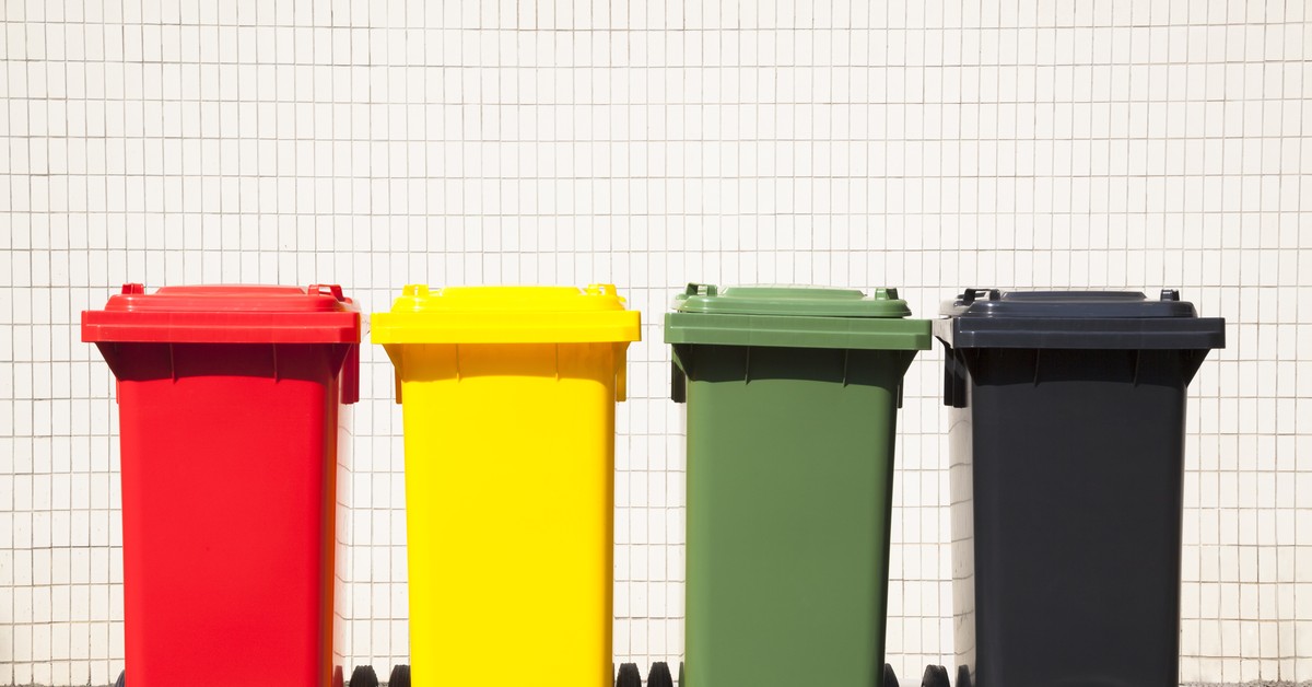 Przyjmowanie odpadów w punkcie nie wypełnia obowiązku ich odbierania z posesji