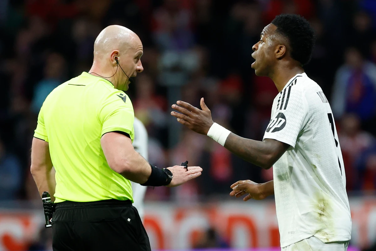 Wrze po decyzji Marciniaka. UEFA w tej sprawie zajęła jasne stanowisko