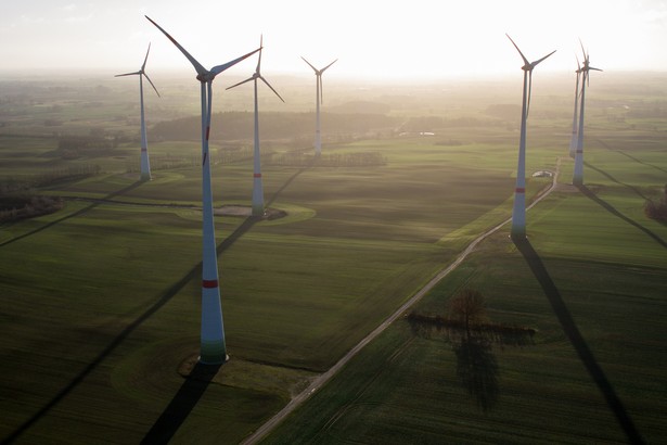 KE zatwierdza niemiecki program wsparcia energii odnawialnej. Ogromna wartość