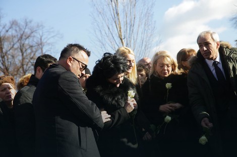 Surpuga Milena, sestra Nataša i brat Miroslav