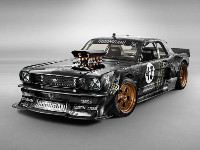 Ford mustang HOONICORN RTR