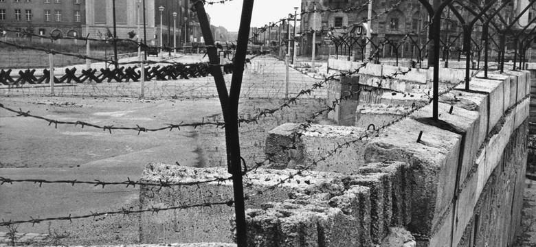 To najbardziej niezwykła ucieczka pod Murem Berlińskim [FRAGMENT KSIĄŻKI]