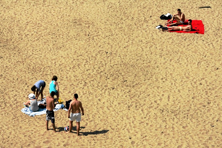 Pracujesz na lądzie, wypoczywaj nad wodą. Miejska plaża w Warszawie