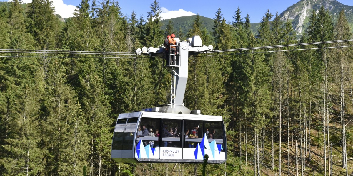 PKL to operator kolei i wyciągów górskich posiadający siedem ośrodków w Tatrach i Beskidach