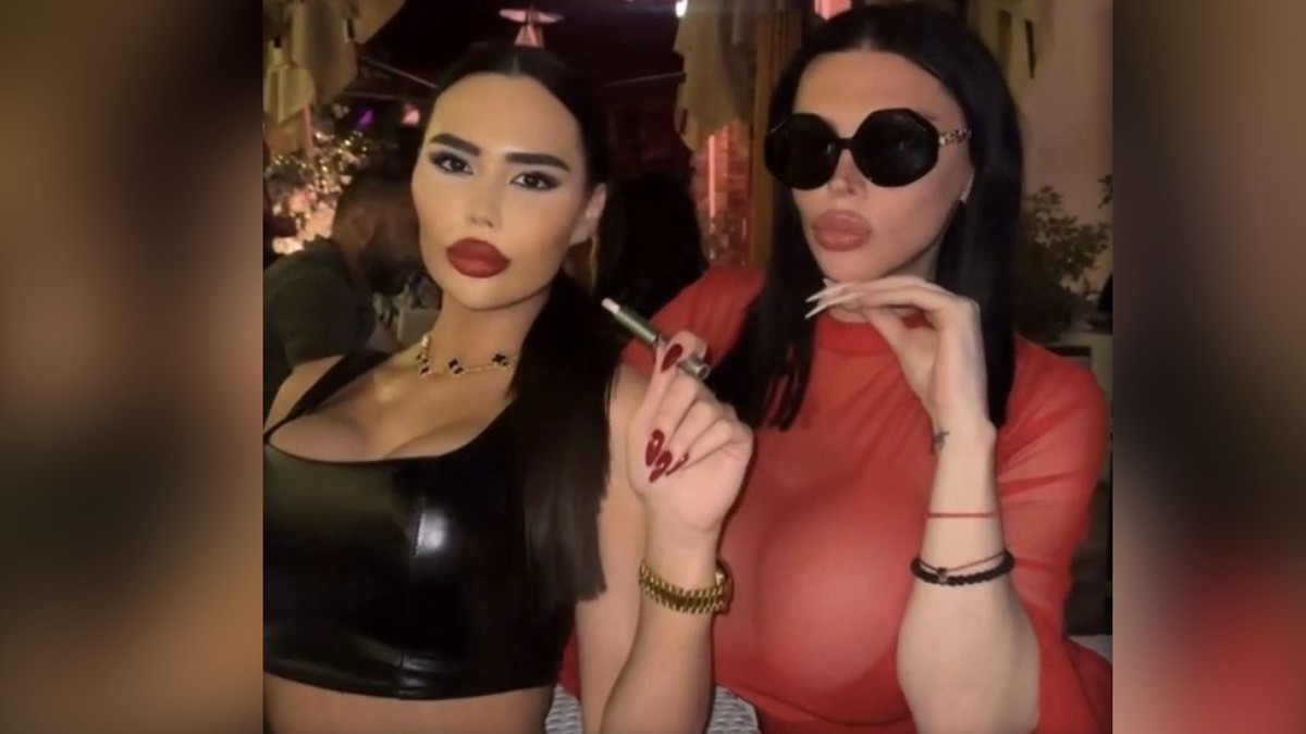 Elektra Elit sa ćerkom