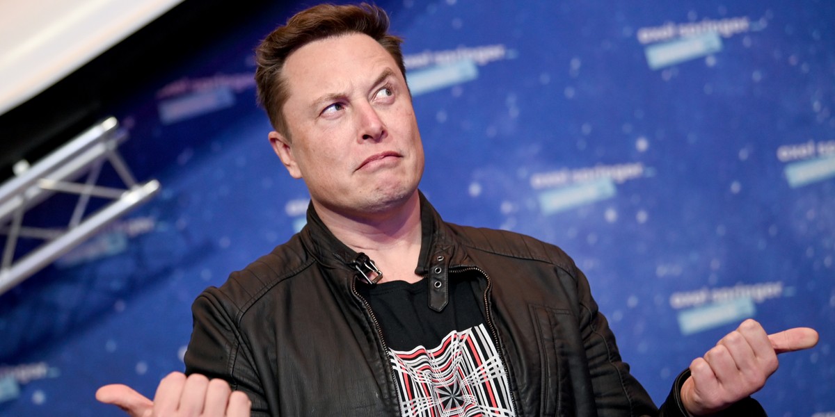 Elon Musk pozostaje liderem światowego rankingu miliarderów, ale jego majątek doznał poważnego uszczerbku.