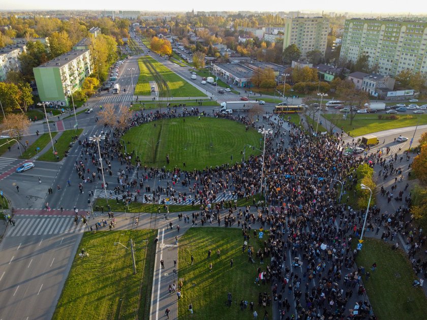 Polacy o protestach. Jasne stanowisko